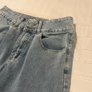 Cloud Ten Jeans